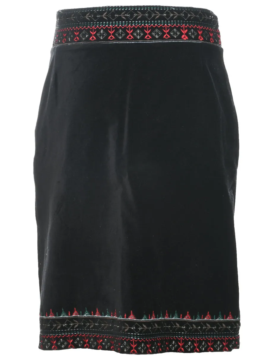 Embroidered Velvet A-line Skirt - L