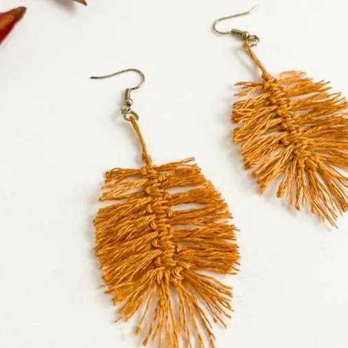 Linen Macrame Feather Earrings Pattern & Video