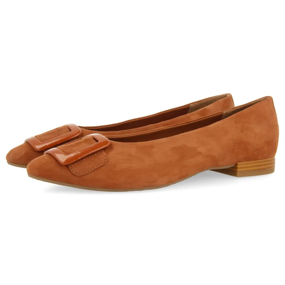 Tan super comfortable ballerinas