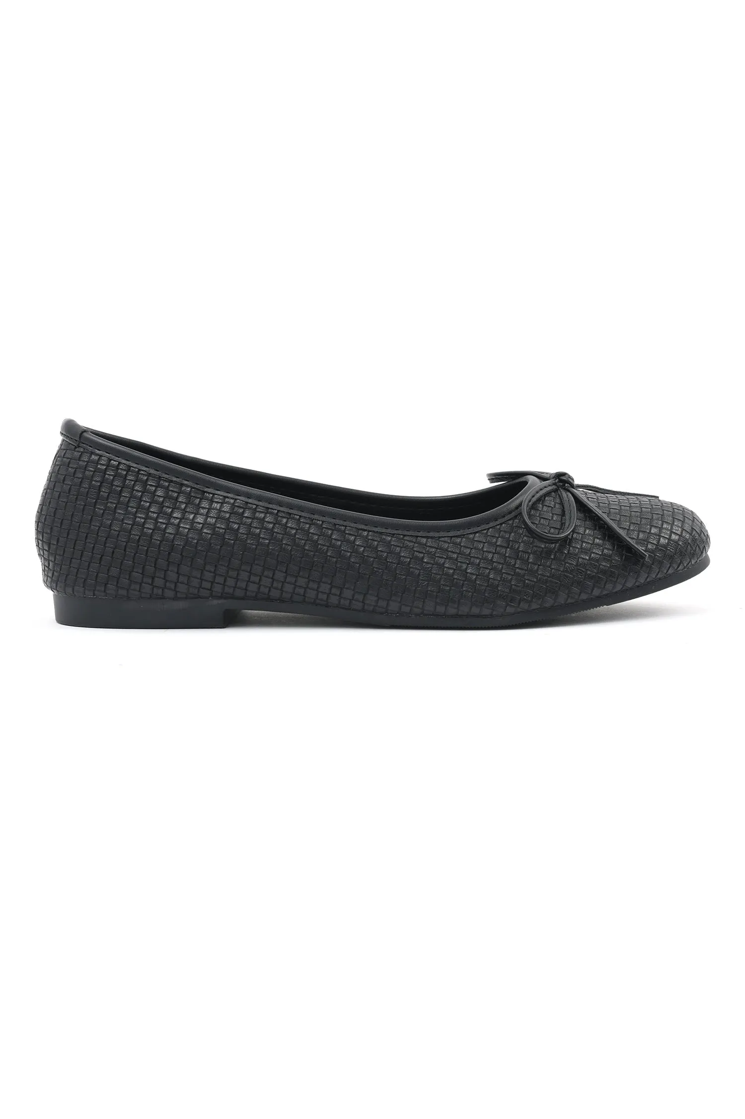 TEXTURED BOX BALLET FLATS-BLACK